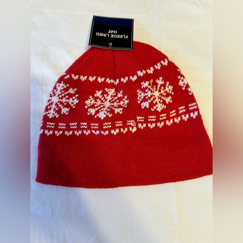 🩵4 items for $30- NEW - Fleece lined Red White hat